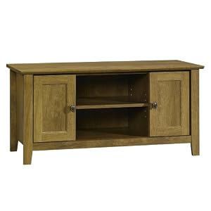 Traditional Shaker Tv Stand