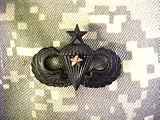 Parachutist Senior 1 Combat Star - Metal Insignia -Black
