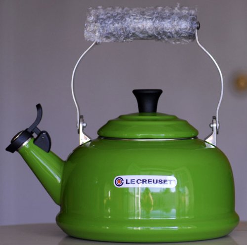 Featured image of post Le Creuset Teapot Green Le creuset oval cast iron casserole size
