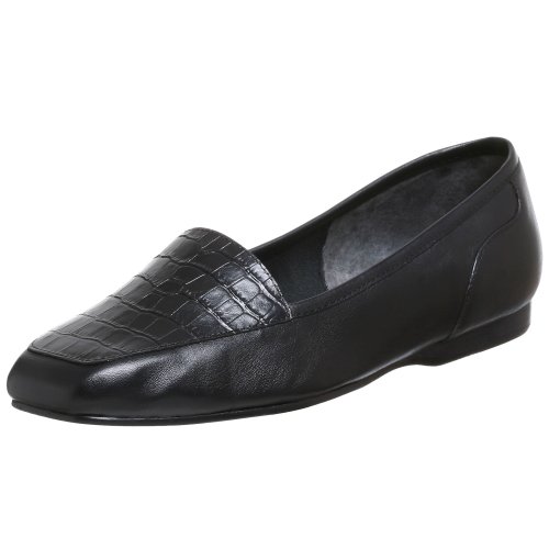 Enzo Angiolini Women's Logos Flat