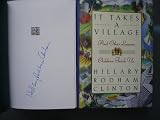 Review Simon & Schuster  / It Takes a Village
