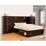 Platform Bedroom Set in Dark Walnut Size: Queen