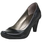 Kenneth Cole REACTION Signature Buzz Sporty Pump