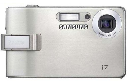 Samsung i7 Digital Camera - Silver (7.0MP, 3x Optical Zoom) 3" Rotating LCD Screen