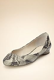 Autograph Leather Wide Fit Toe Cap Pumps