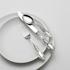 TOWLE KING RICHARD BABY SPOON STERLING FLATWARE