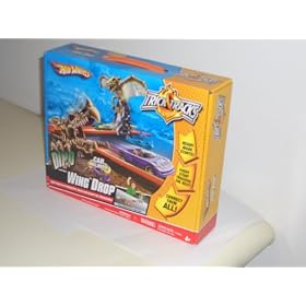 417ymHTrhXL. SL500 AA280  Hot Wheels Trick Tracks Shock Ramp Stunt Set
