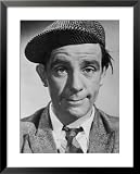 Norman Wisdom, British Slapstick Comedian on Film, Stage and TV Framed Art Poster Print, 25x31
