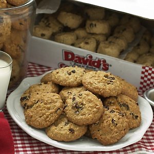 Gourmet Pre-formed Chocolate Chunk & Oatmeal Raisin Cookie Dough by David