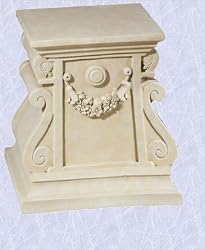 Large european style plinth statue home yard sculpture