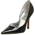 GUESS Women's Carrie Pump