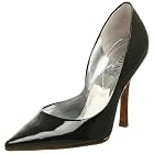 GUESS Women's Carrie Pump