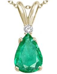 Tommaso Design (tm) Pear Shape Genuine Emerald and Diamond Pendant
