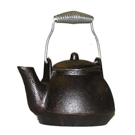 Cajun Cookware Seasoned Cast Iron Tea Kettle - 1 Qt. by Cajun Cookware