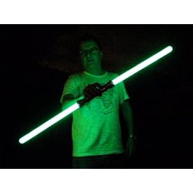 GREEN Double Ended Lightsaber Light Sabre Jedi Laser Sword - Sound Effect Glowing Laser Sword Toy from GlowGadgets for Kids Parties, Clubbing, Raves, Festivals and Lovers of Science Fiction.