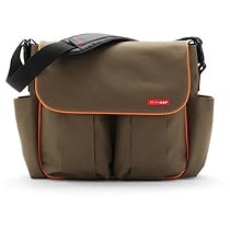 Skip Hop Dash Deluxe Olive
From Skip Hop

