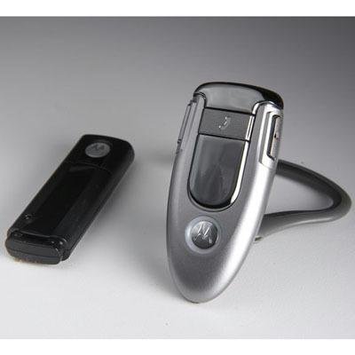 Motorola PC850 Adapter and Bluetooth H500 Headset - Skype VoIP Bundle [Motorola Retail Packaging]