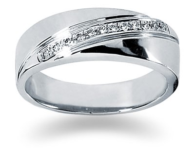 0.12 ctw. Men's Round Diamond Wedding Band in Platinum