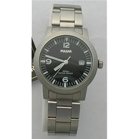 Click here to buy Pulsar mens bracelet watch by Seiko.