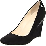 Calvin Klein Womens Qwin Pump