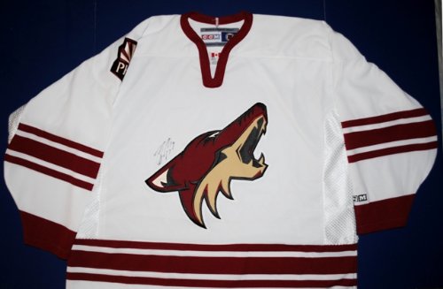 Phoenix Coyotes Blank Authentic White Jersey - Autographed By Shane Doan #19
