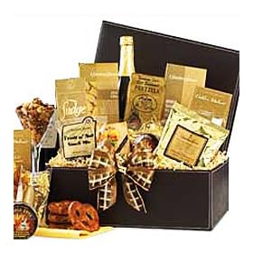 Executive Choice Faux Leather Chest Gourmet Food Gift Basket - A Great Gift Idea for Fathers Day