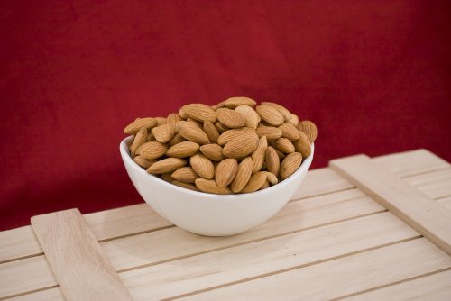 Raw Almonds