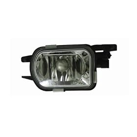 ***PASSENGER / RIGHT SIDE ONLY*** 05-07 MERCEDES BENZ C-CLASS: 230, 240, 320, 55 AMG, 06-07 230, 06-07 280, 06-07 350 / 03-06 CL-CLASS: 500, 600, 55 AMG, 65 AMG / 03-05 CLK-CLASS: 320, 500 / 05-06 SLK-CLASS: 350, 280 FOG LIGHT (W/O HID, W/O AMG, W/O SPORT)