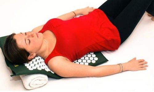 Acupressure Mat | Acupuncture Mat for Back Pain Relief | #1 Back Pain Treatment | (nail bed or spike mat) (Green)