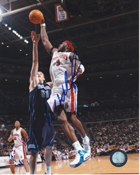 Ben Wallace Autographed Detroit Pistons 8x10 Photo