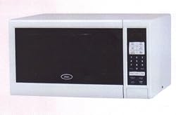 Oster 1.1 Cubic Feet Digital Microwave Oven - White