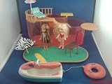 Little Bratz beach bash party pool( inc water cruiser)