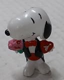 Whitmans Chocolates Exclusive Valentines Days Snoopy OUT on a Date Pvc FigureIMAGE