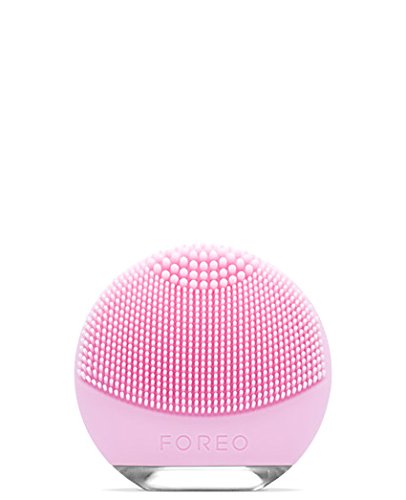 FOREO LUNA Go Facial Cleansing & Anti-Aging Device On The Go!