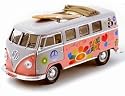 Die-cast Model VW Microbus (1:18 scale in Flower Power Pink)