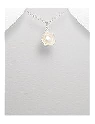 Flower Fresh Water Pearls Pendant Necklace In Sterling Silver