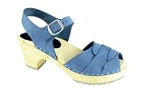 Sabots su&eacute;dois: Sabots-sandales en nubuck bleu denim