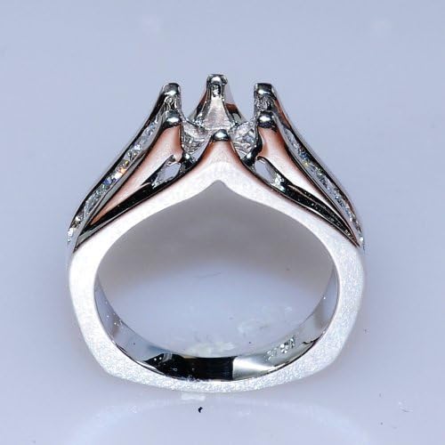 18kt White Gold Diamond Engagement Ring