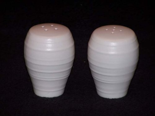 Mikasa Set of 2 Shakers White.