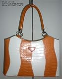 Gorgeous bag inspired by Gucci. Best Seller! This lovely leather like handbag offers comfort and