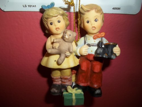 MI HUMMEL ORNAMENT-CHRISTMAS WISHES