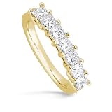 18k Yellow Gold Diamond Wedding Band.