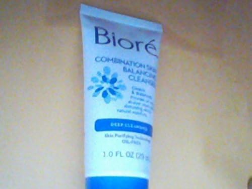 Biore Combination Skin Balancing Cleanser - 1 fl oz [29 mL] by Bior???