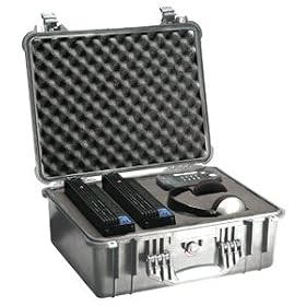 Pelican 1550 Case w/Foam (Silver)