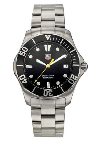 TAG Heuer Men's 2000 Aquaracer Quartz Watch #WAB1110.BA0800