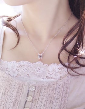 堀北真希さん贈呈モデル<br>【closetome】プルシェール・リング ブルーダイヤ ネックレスLady's