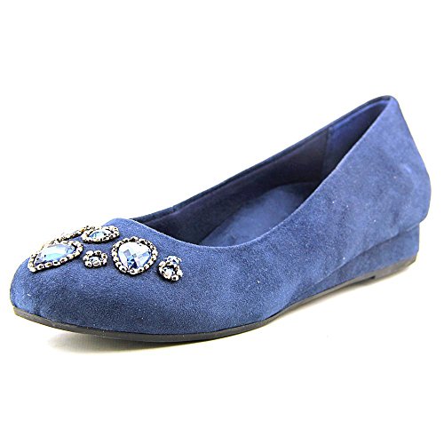 Vionic with Orthaheel Technology Women's Cameron Low Wedge Pump