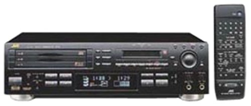 JVC XU-301BK 3-CD/1-Minidisc Player/Recorder