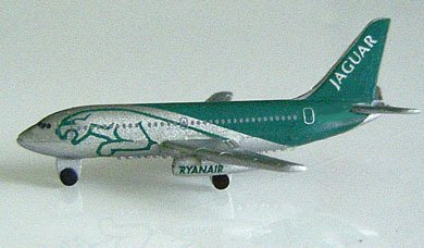 Childrens Toyshop  Toys : Schabak 1:600 Scale Boeing B737-200 Ryan Air Jaguar