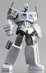 Transformers Kaiyodo Revoltech Super Poseable Action Figure Ultra Magnus